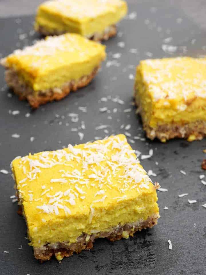 Lemon bars