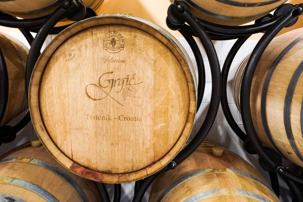 A traditional Croatian cooking class with Peka and a wine tour of dalmatian wineries on the Peljesac Peninsula. A perfect Dubrovnik day trip in Croatia