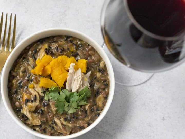 pumpkin black rice risotto (10) with red wine and golden fork